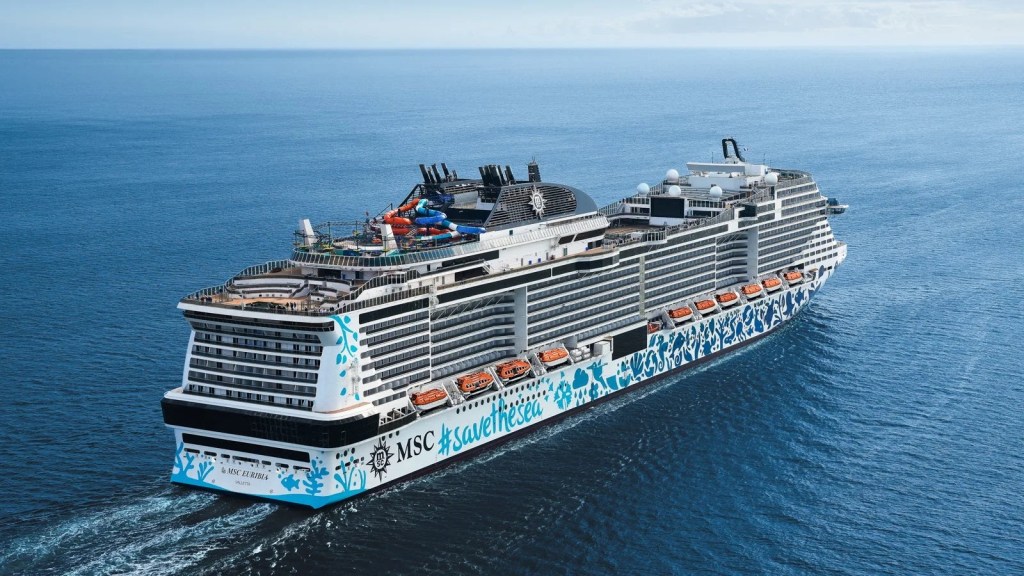 First-Time Cruiser’s Guide: Everything You Need to Know Before Your First Sailing&nbsp;🛳️