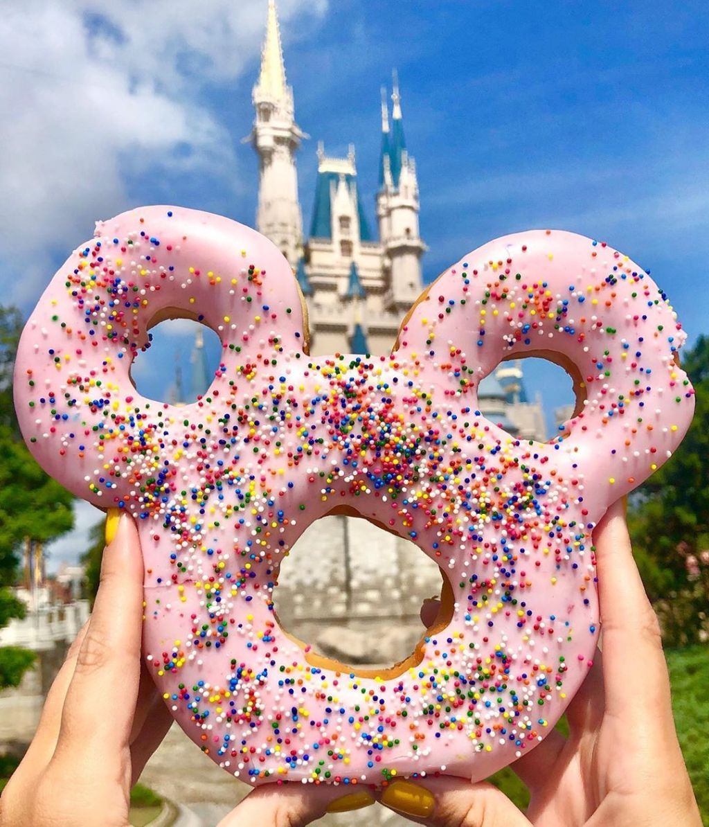 Kid-Friendly Snacks & Meals at Disney Parks: What to Try (and Where to Find&nbsp;Them)